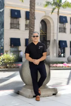 Dr. Nader Afshari, DDS
