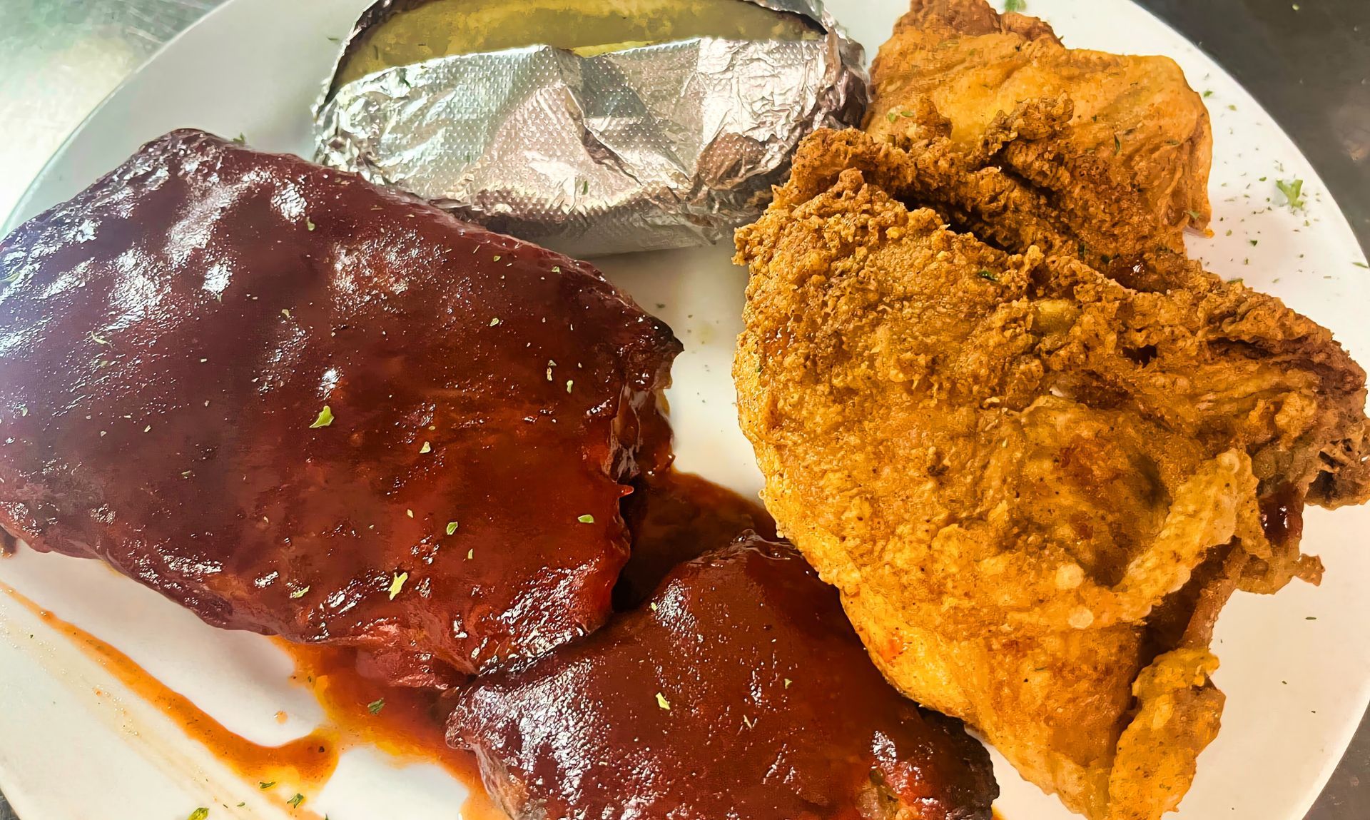 Half slab ribs and broasted chicken at Dockers North
