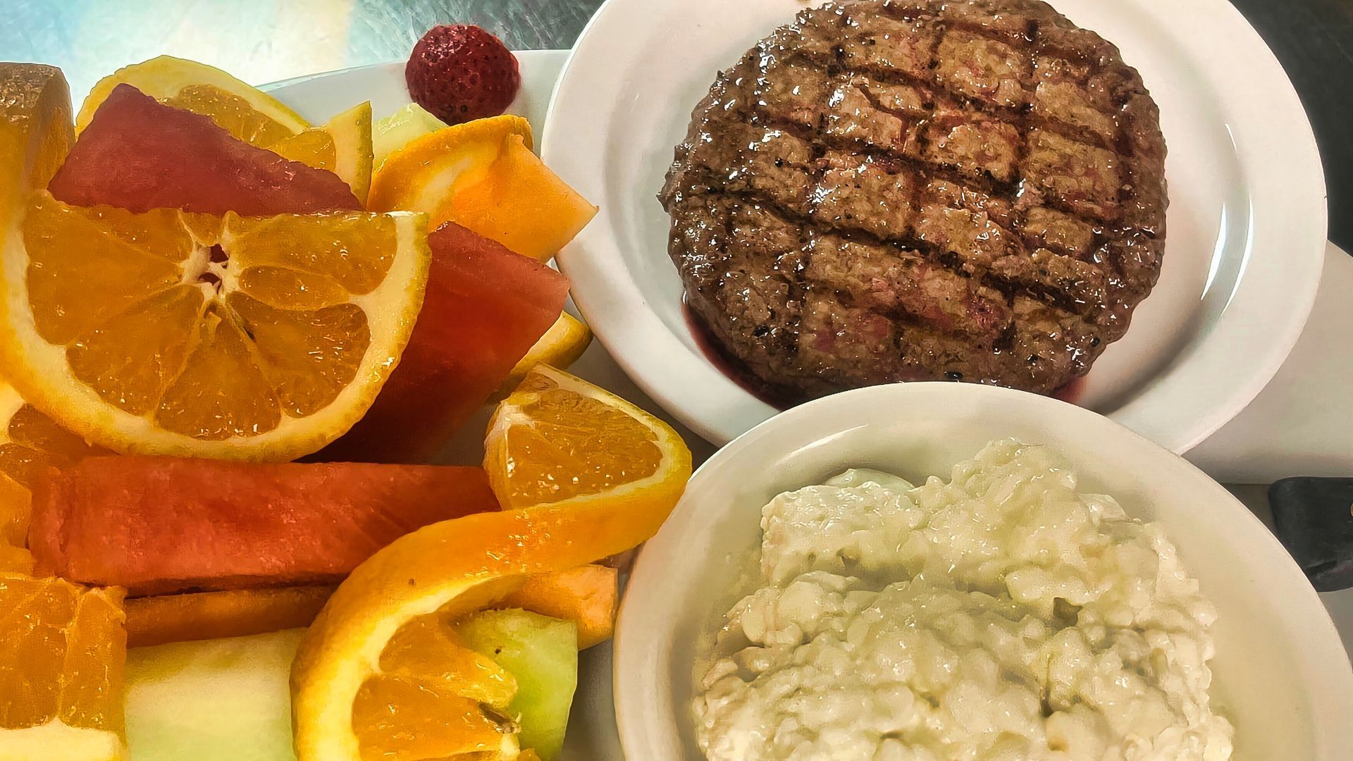 Low calorie plate at Dockers North