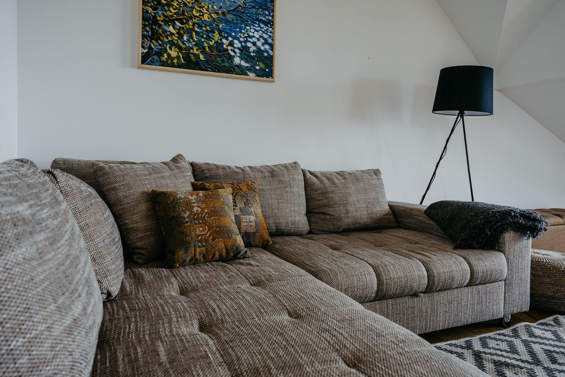 großes Sofa
