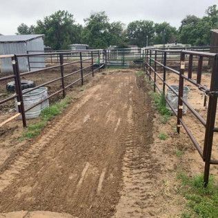 Dirt Road Going Through a Fenced in Area - Elizabeth, CO – NRK Skidsteer Dirt Road Going Through a Fenced in Area - Elizabeth, CO – NRK Skidsteer