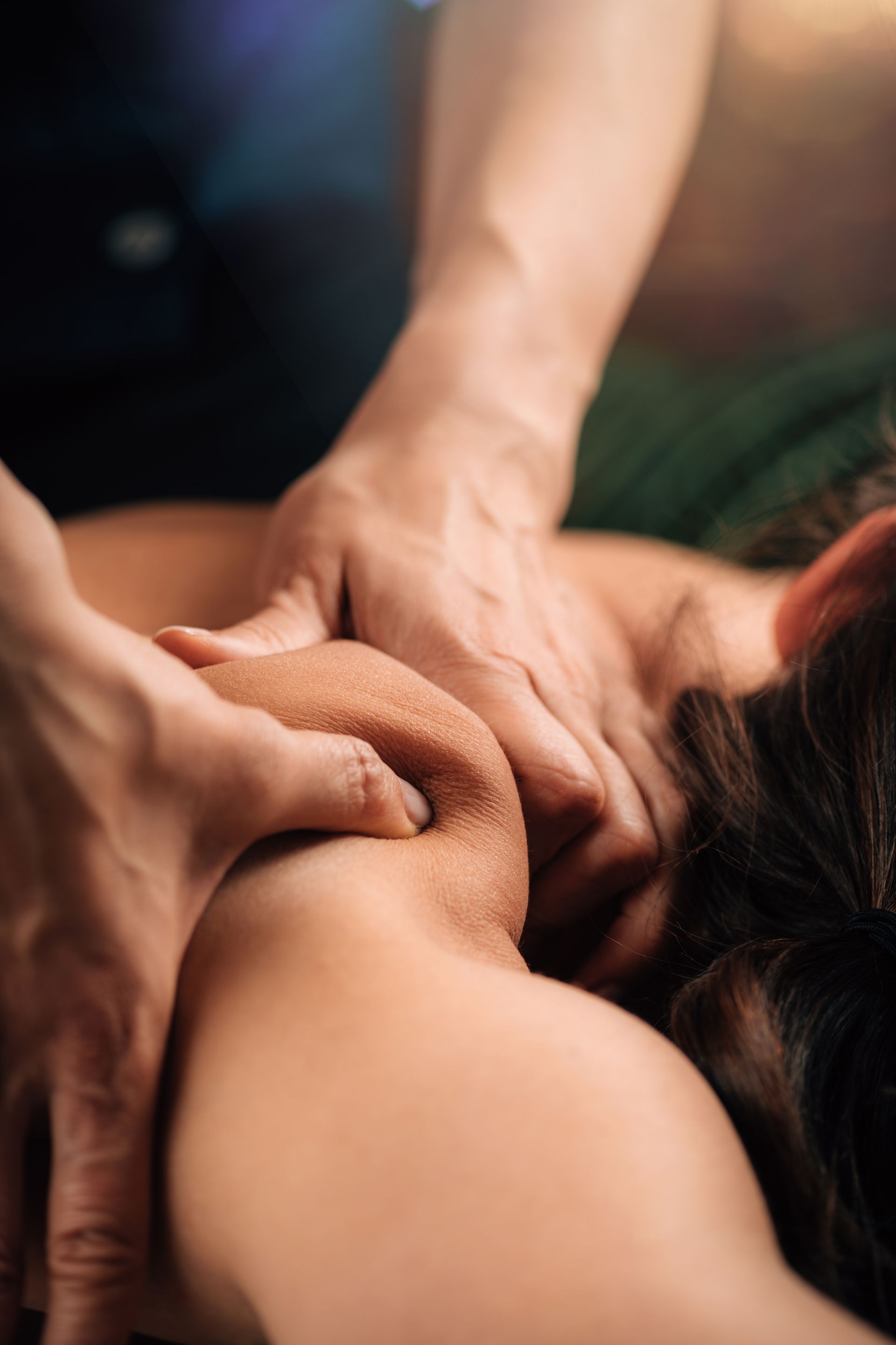 shoulder massage