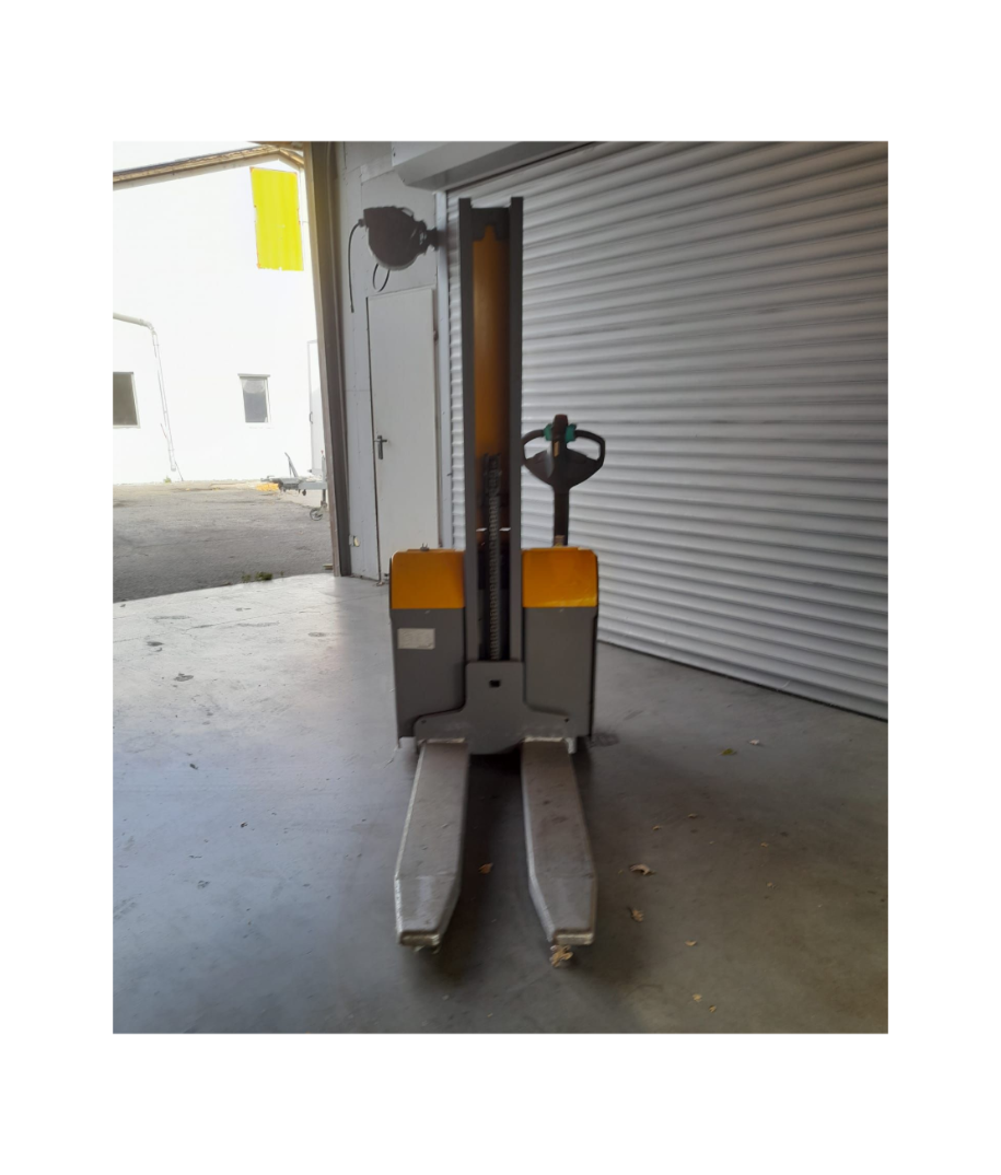Gebrauchtstapler Jungheinrich EMC 110