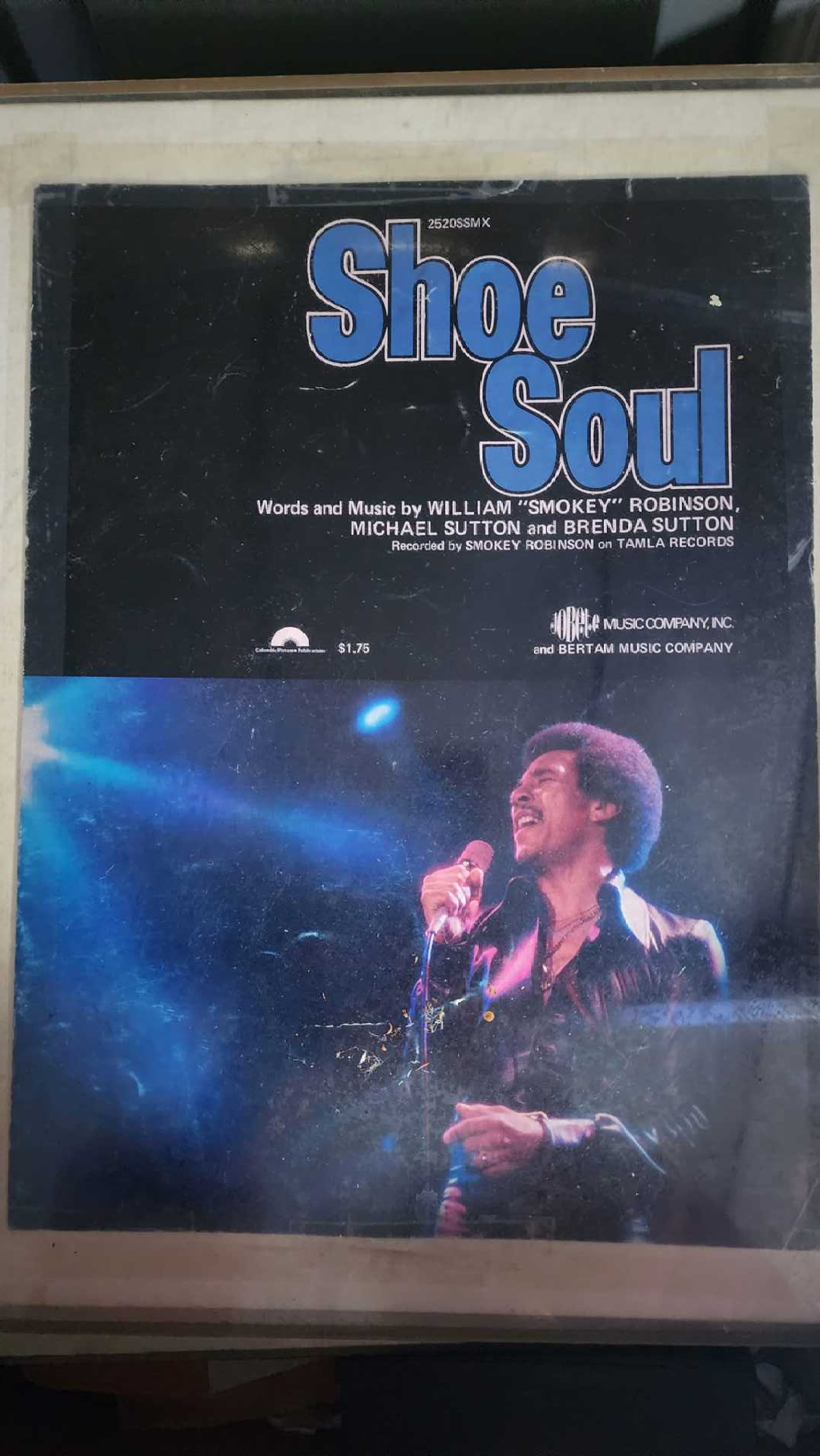 Shoes Soul poster with blue title and a singer holding a microphone under stage lights