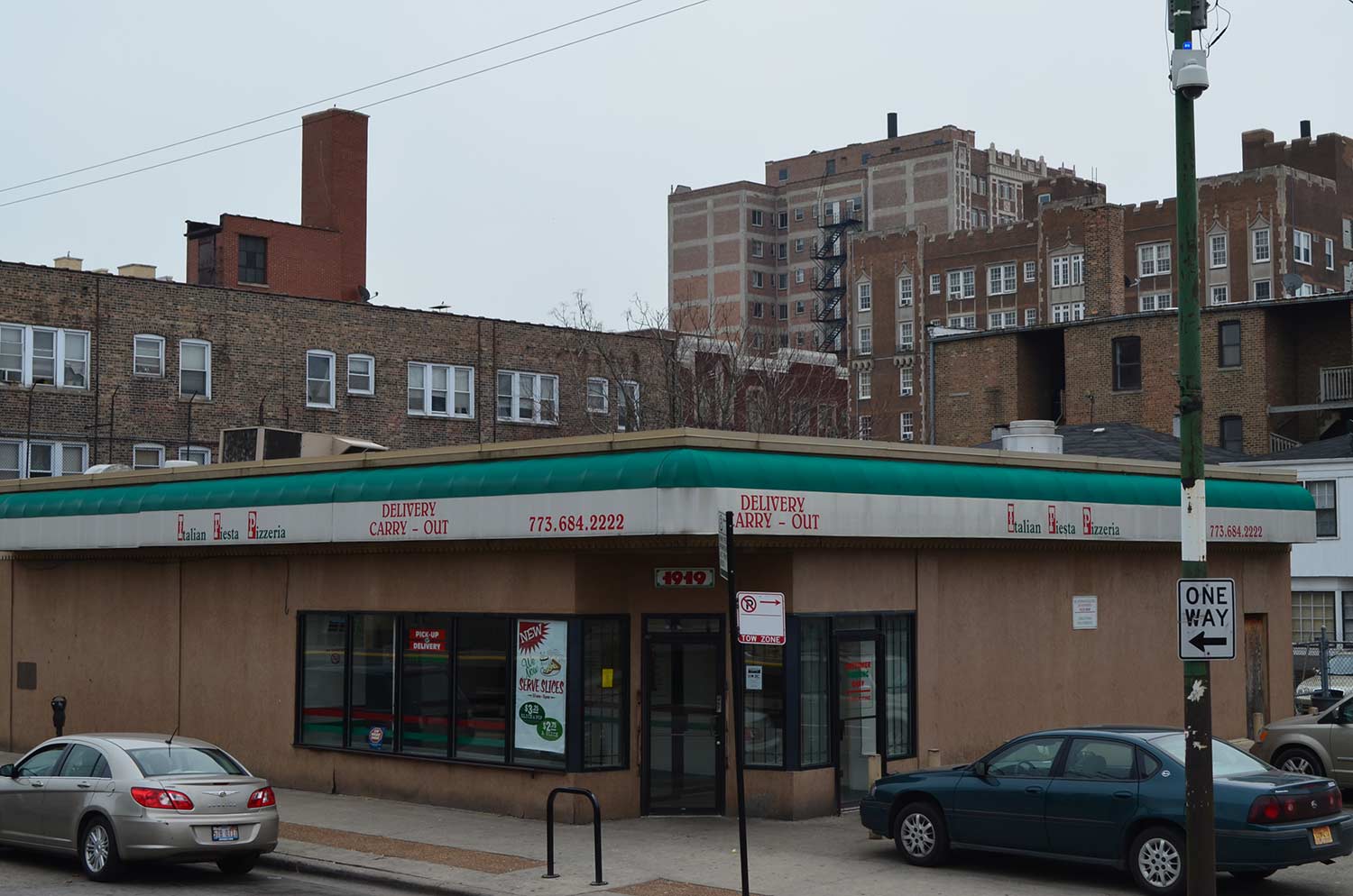 71st Street Building Exterior — Chicago, IL — Italian Fiesta Pizzeria