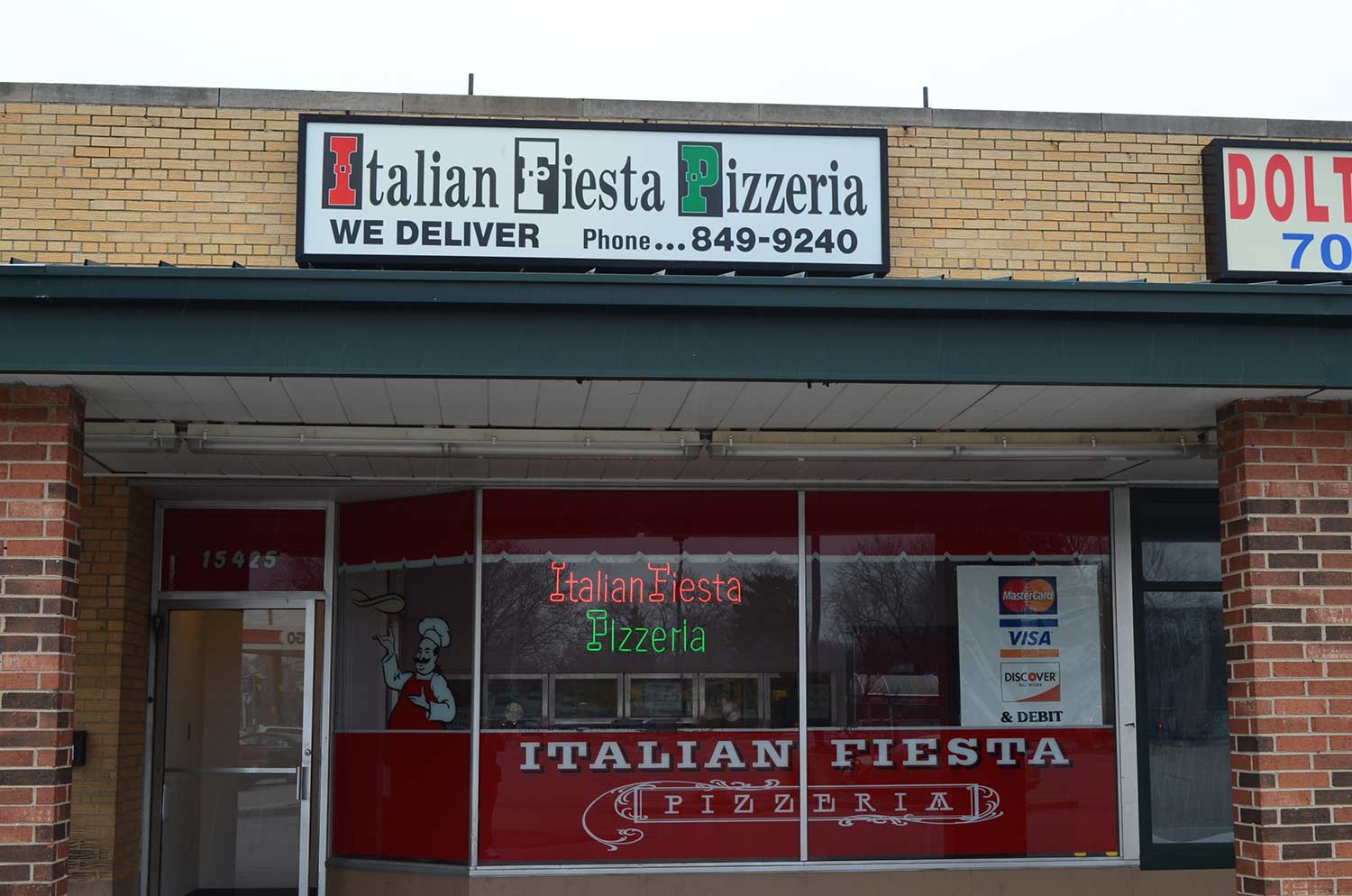 Dolton Area Building Exterior — Chicago, IL — Italian Fiesta Pizzeria