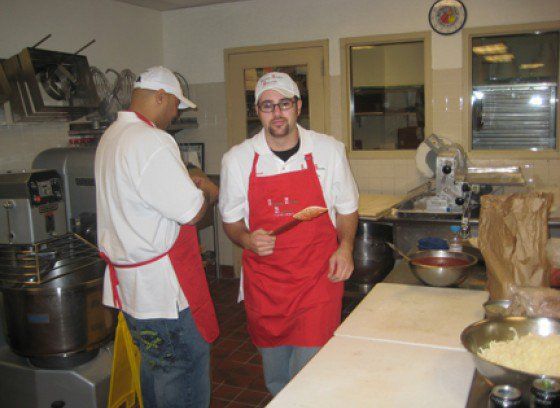 Chefs in Kitchen — Chicago, IL — ��������
