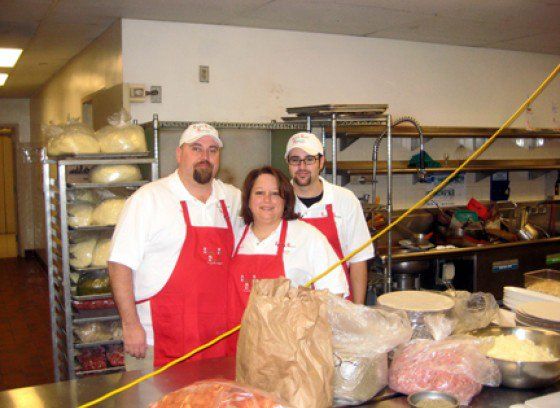 Workers in Kitchen — Chicago, IL — ��������