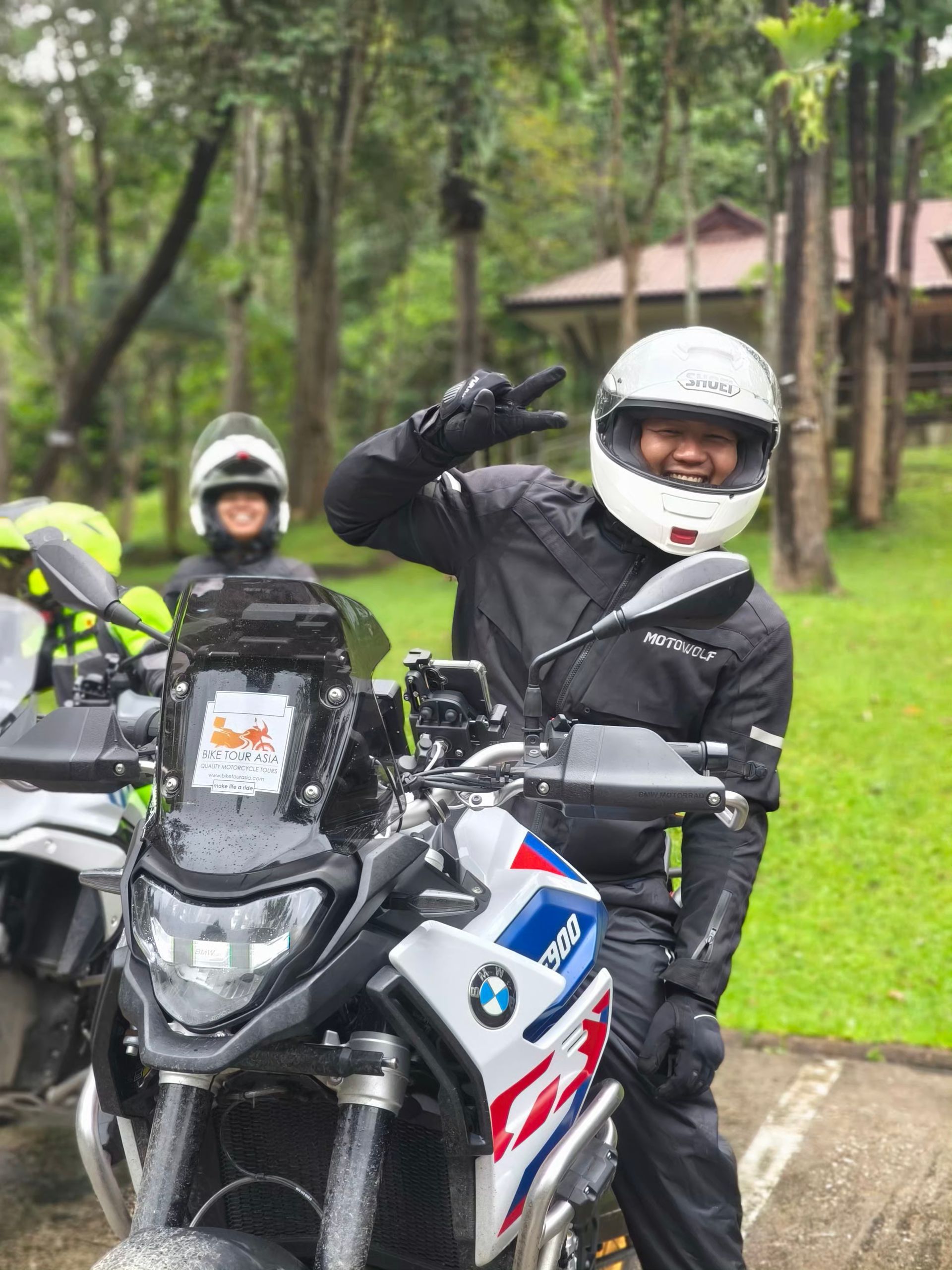 Bike Tour Asia members