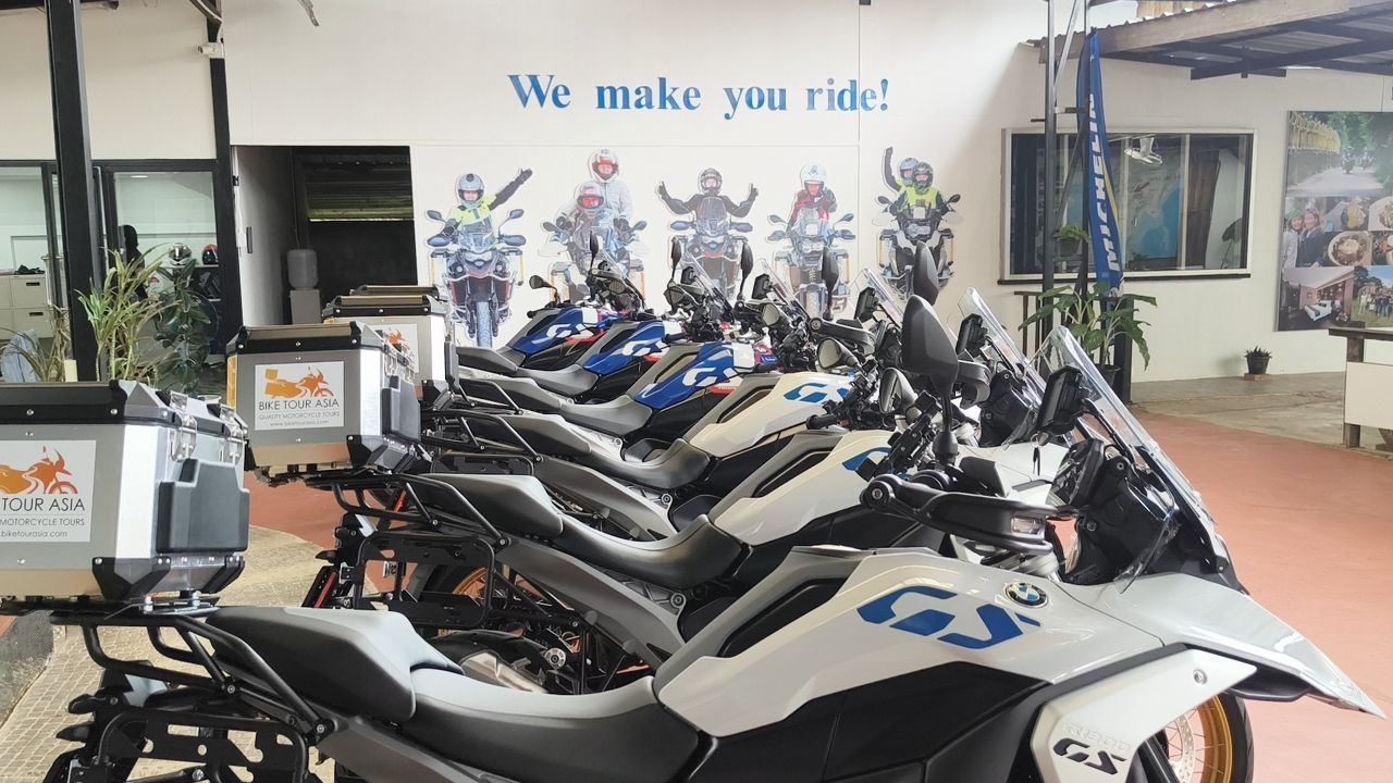 Bike Tour Asia, arrival BMWR1300GS