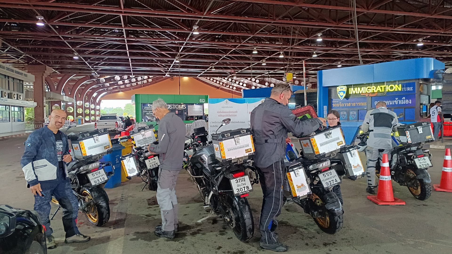 BTA's Guests Group at Thailand - Laos Border