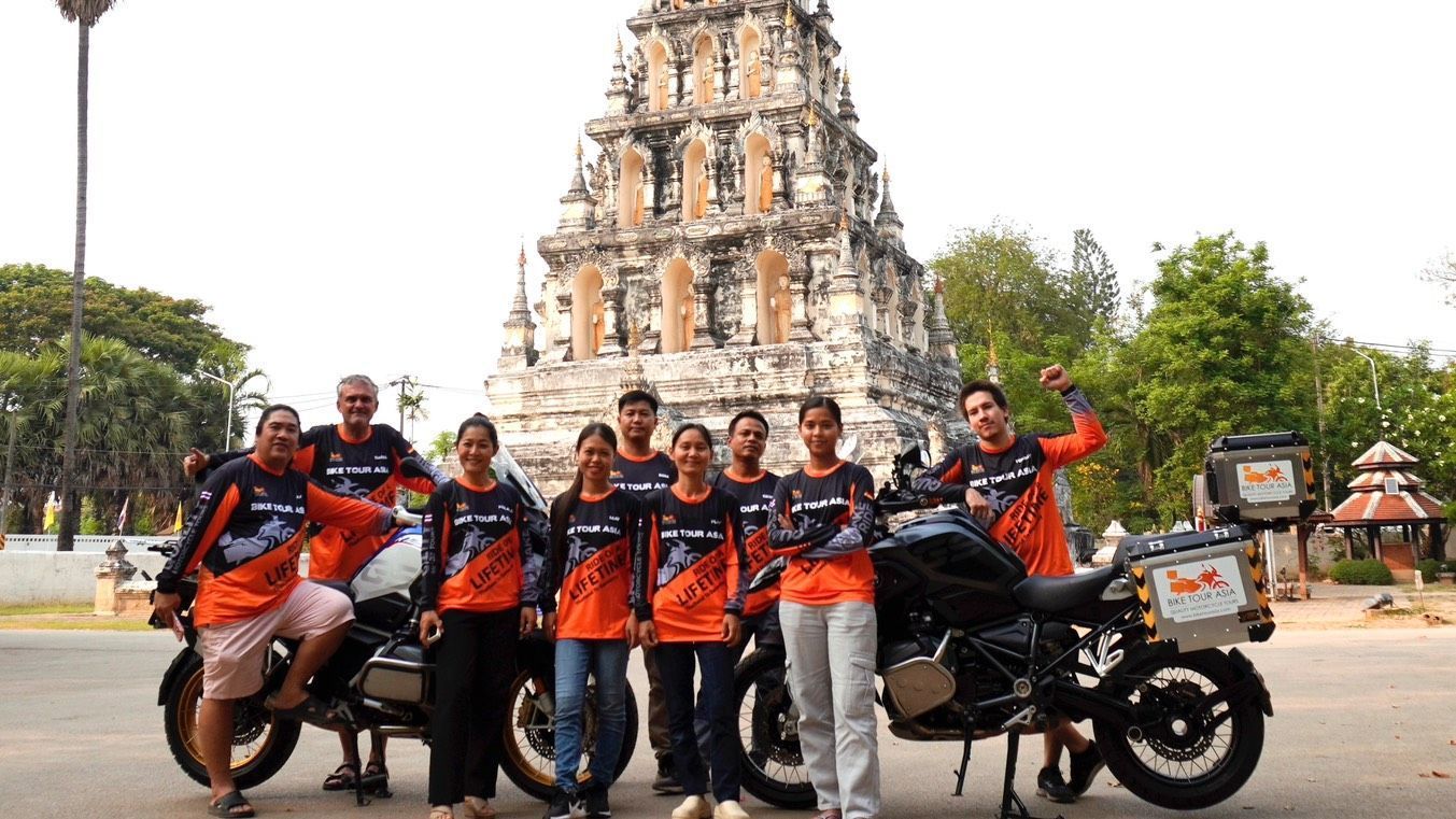 Bike Tour Asia team