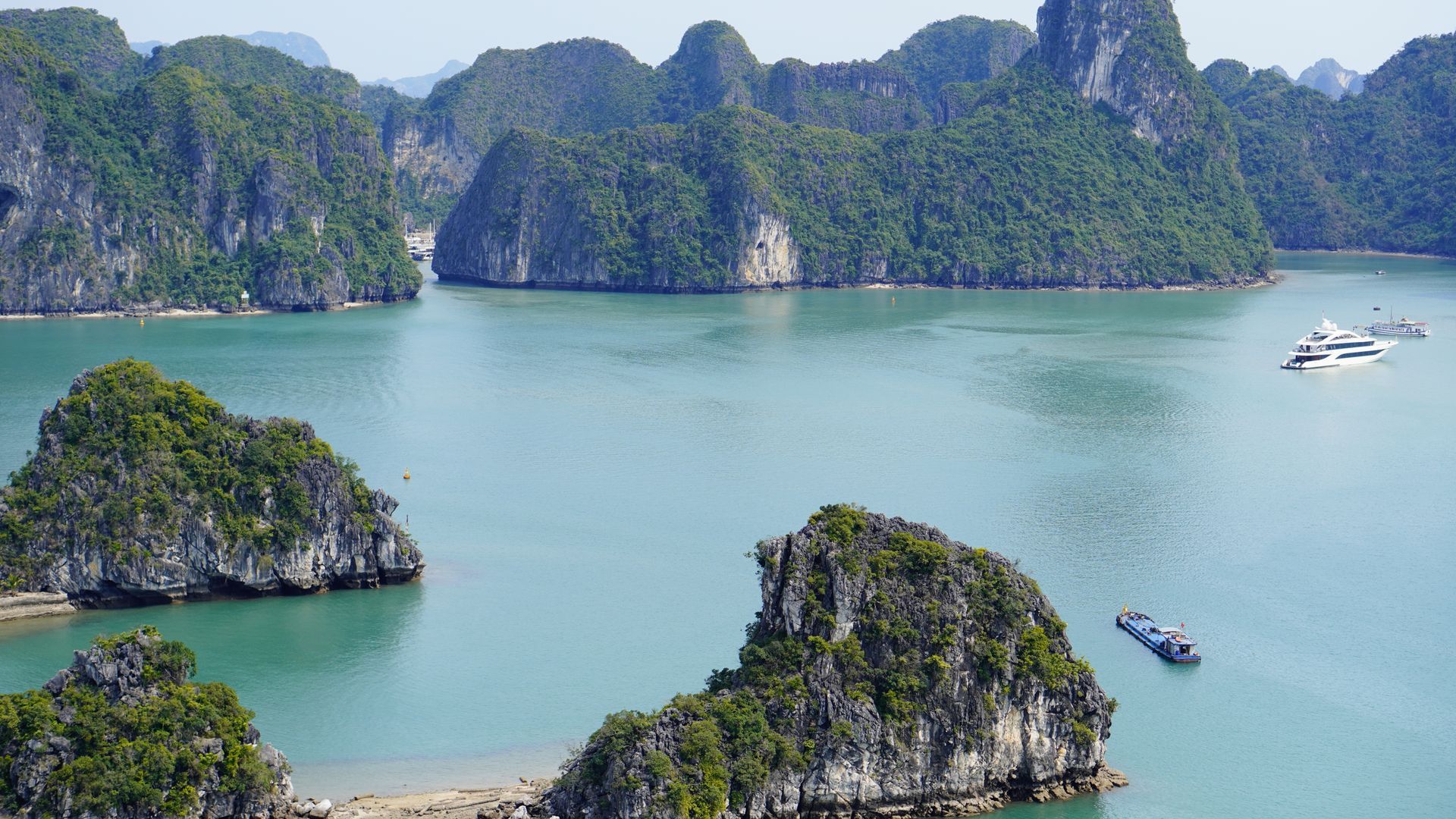 Bike Tour Asia, Halong Bay, Vietnam