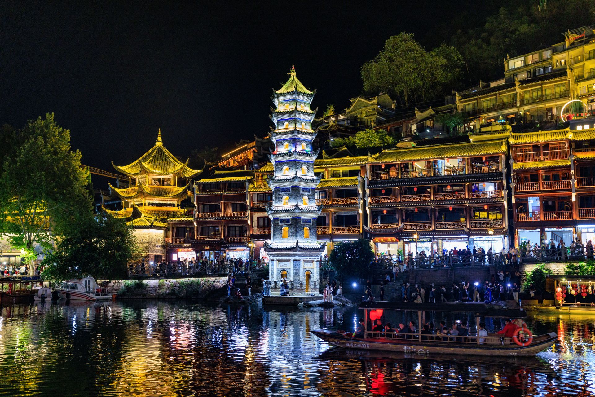Zhenyuan ancient town