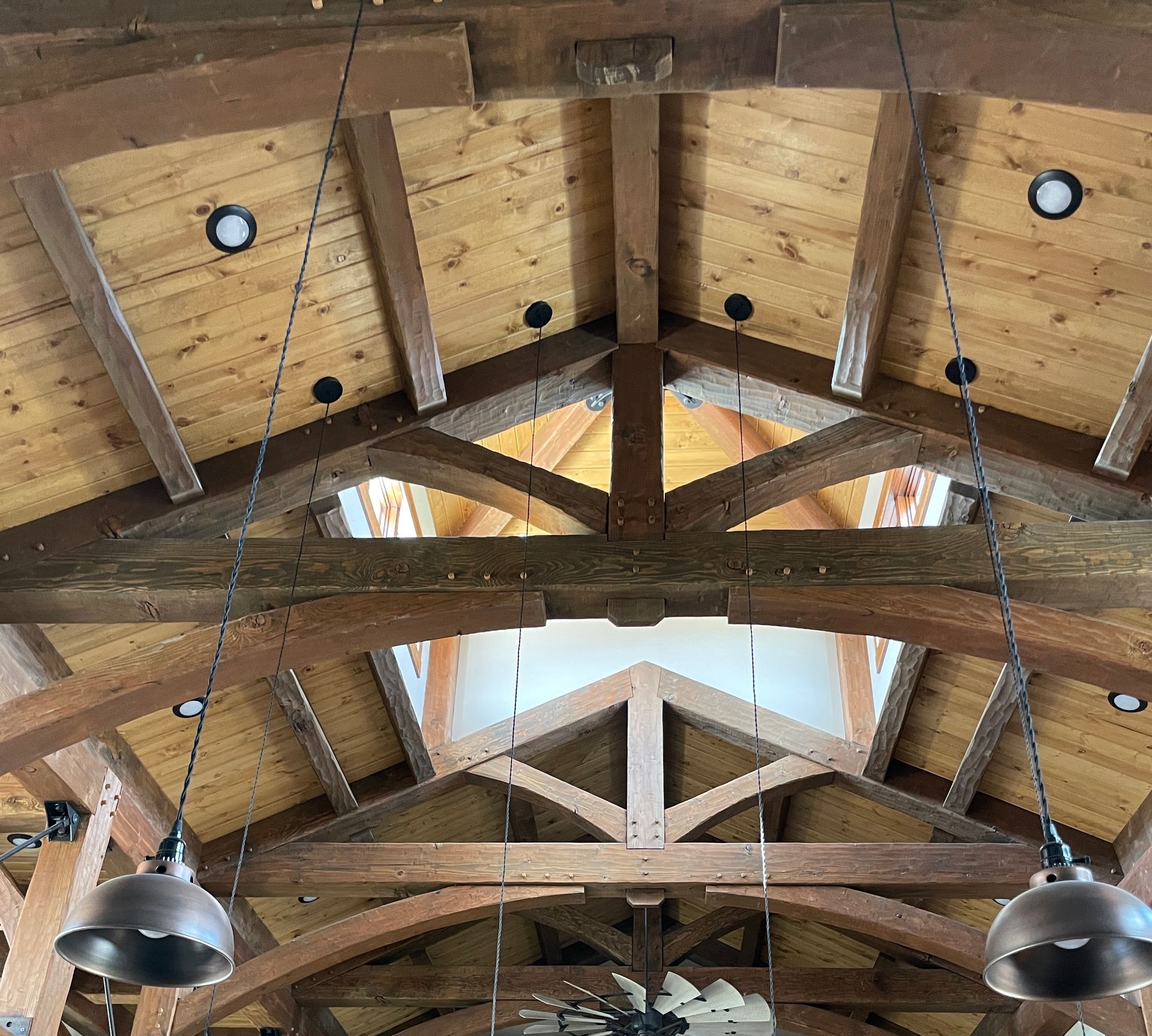 From the Ceiling & Lighting to the Floors, Design Built Homes Will Make Your Mid-MO Home Perfect.