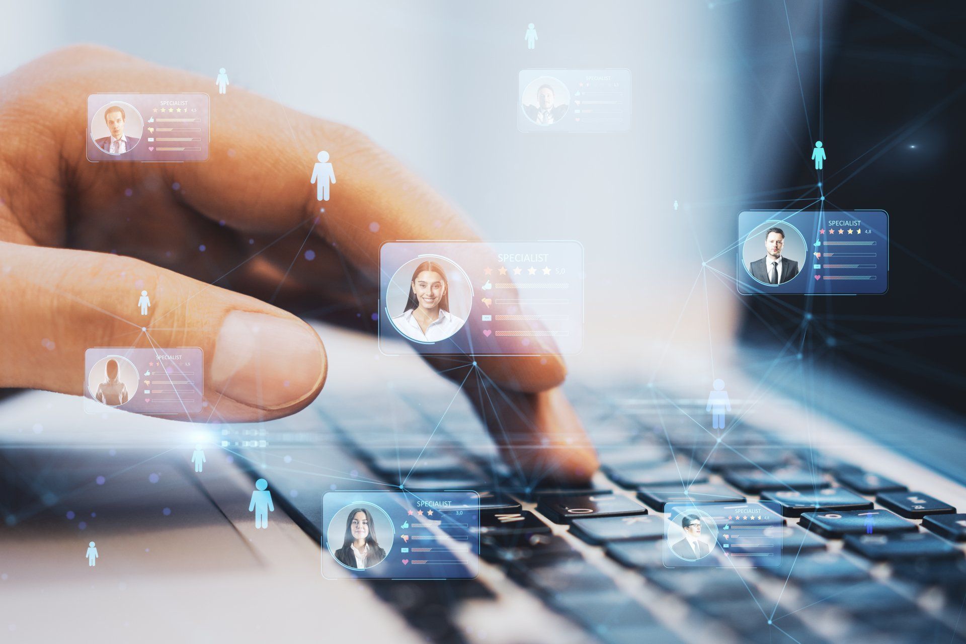 El sistema de información de recursos humanos y el mercado especializado en comunidades virtuales