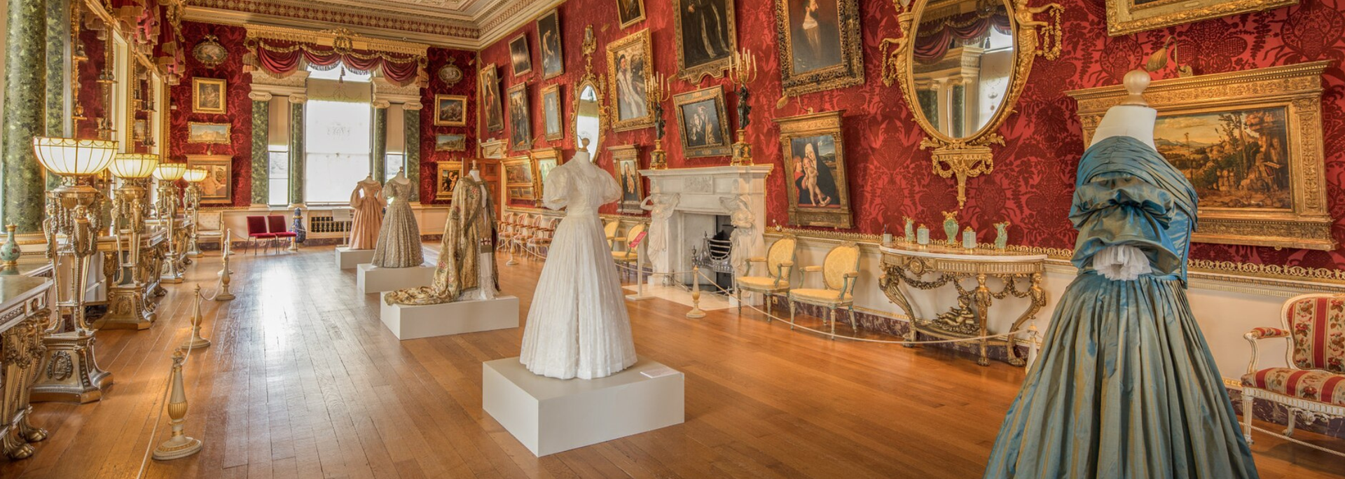 Picture of Harewood House. 
