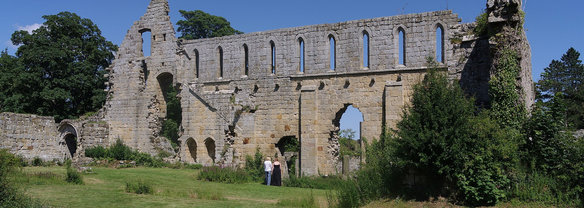 Picture of Jervaulx Abbey.