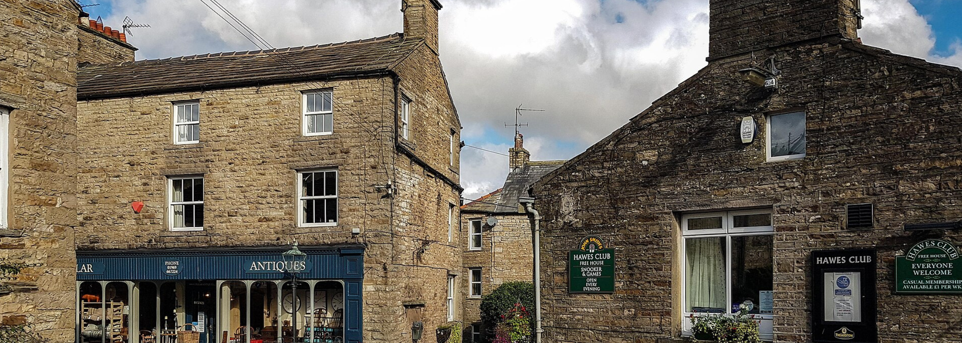 Picture of Hawes. 