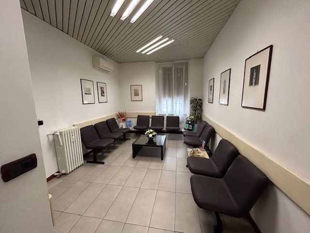 medico odontoiatra e infermiera