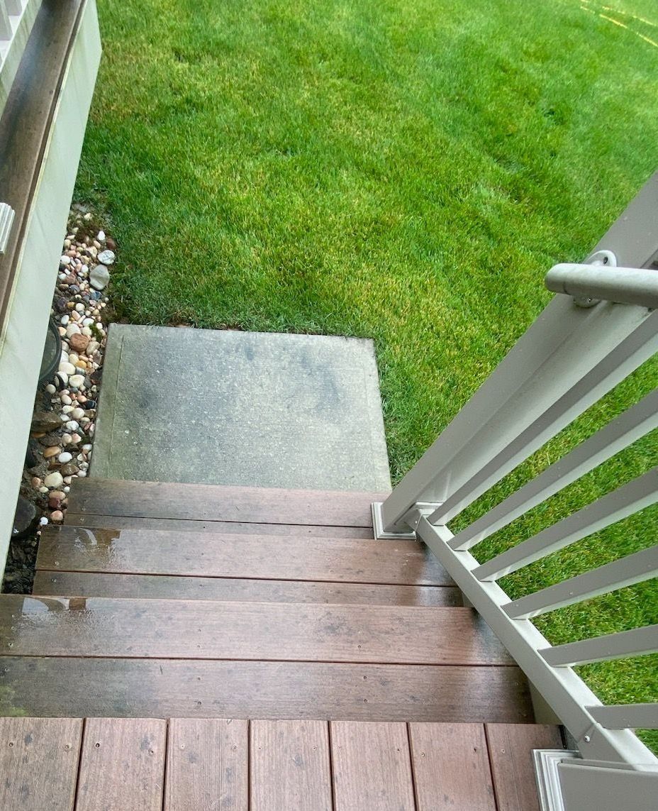 composite deck dirty