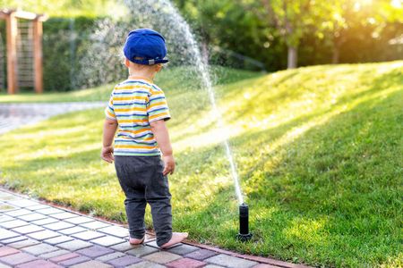 Lawn Sprinkler FL