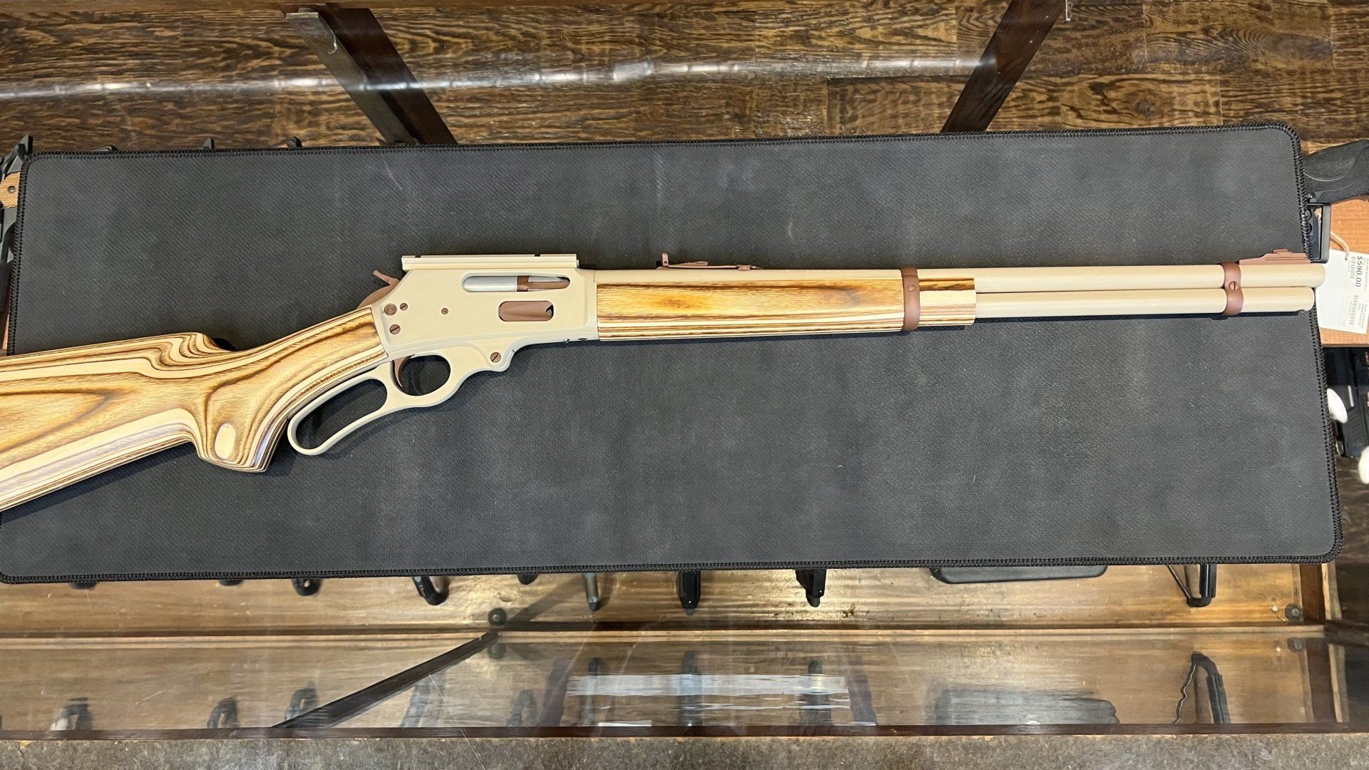 guns