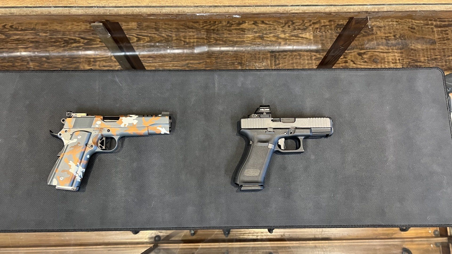 guns