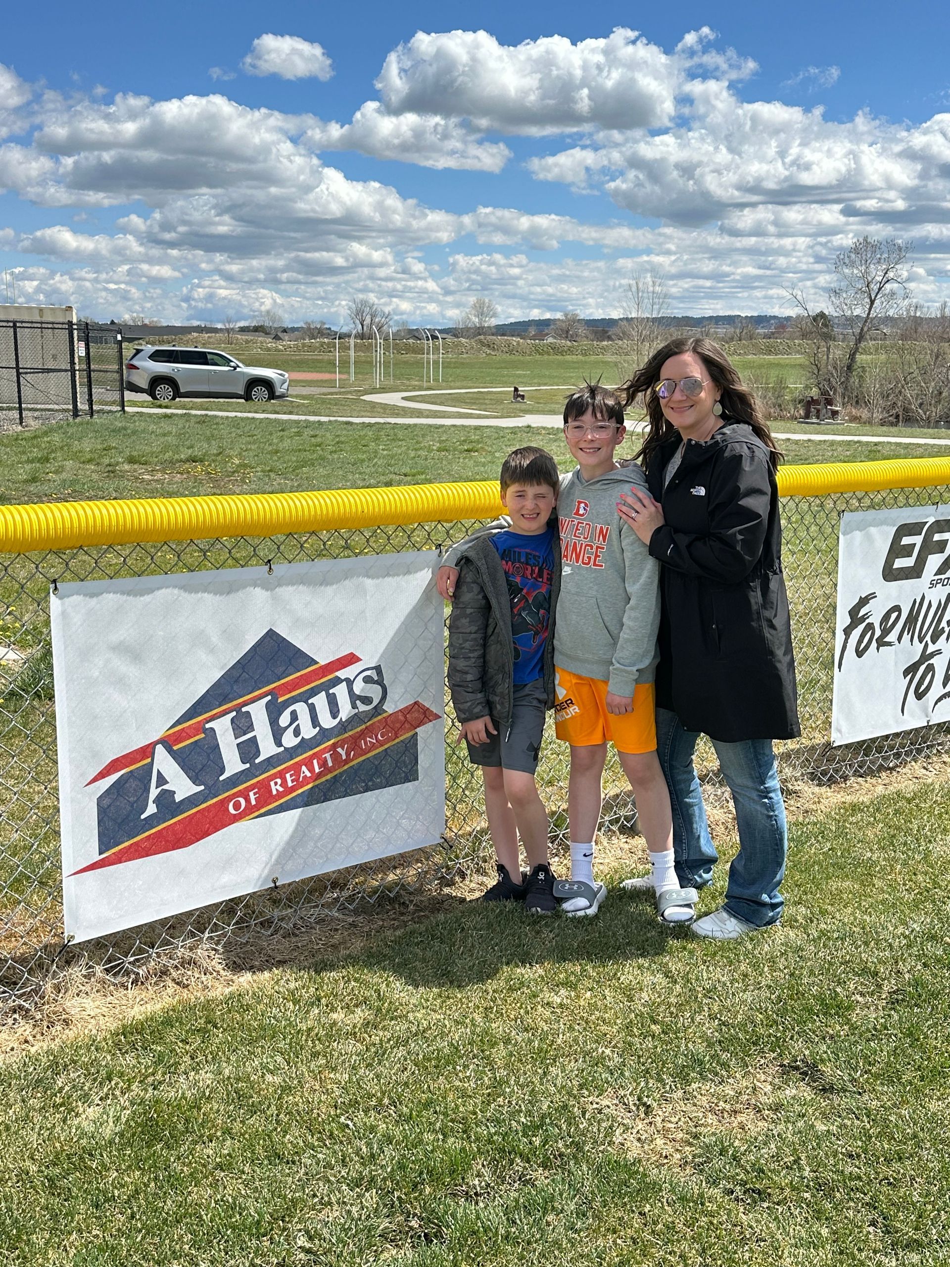 A Haus of Realty, Inc. Heights National Little League Sponsorship Banner
