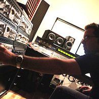 Pablo Rabinovich masterizando en Orion