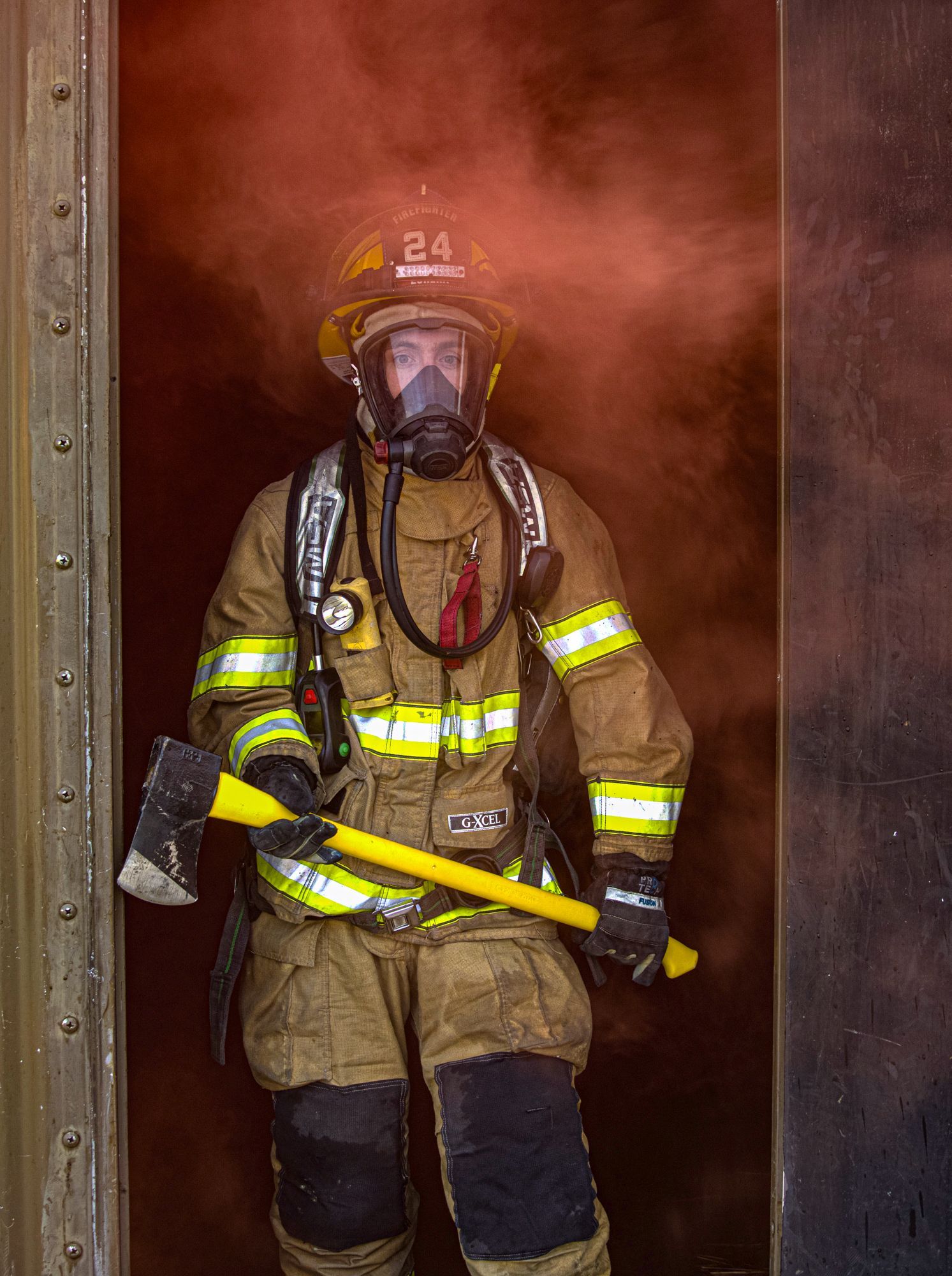 Through the Smoke: Fire & First Responder  Photography Expedition Eureka Fire Training Center. 