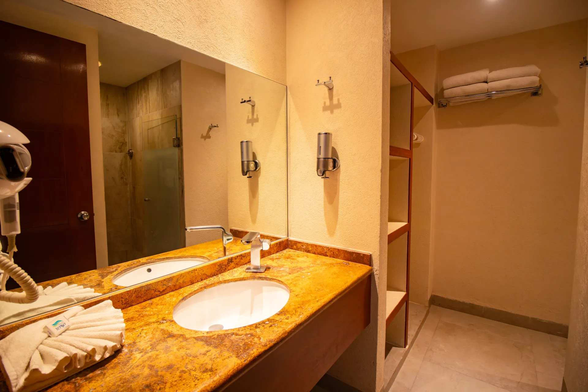 habitaciones en Acapulco Diamante