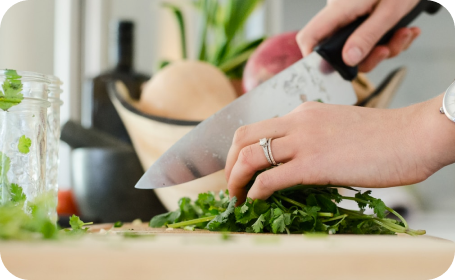 cutting leaves