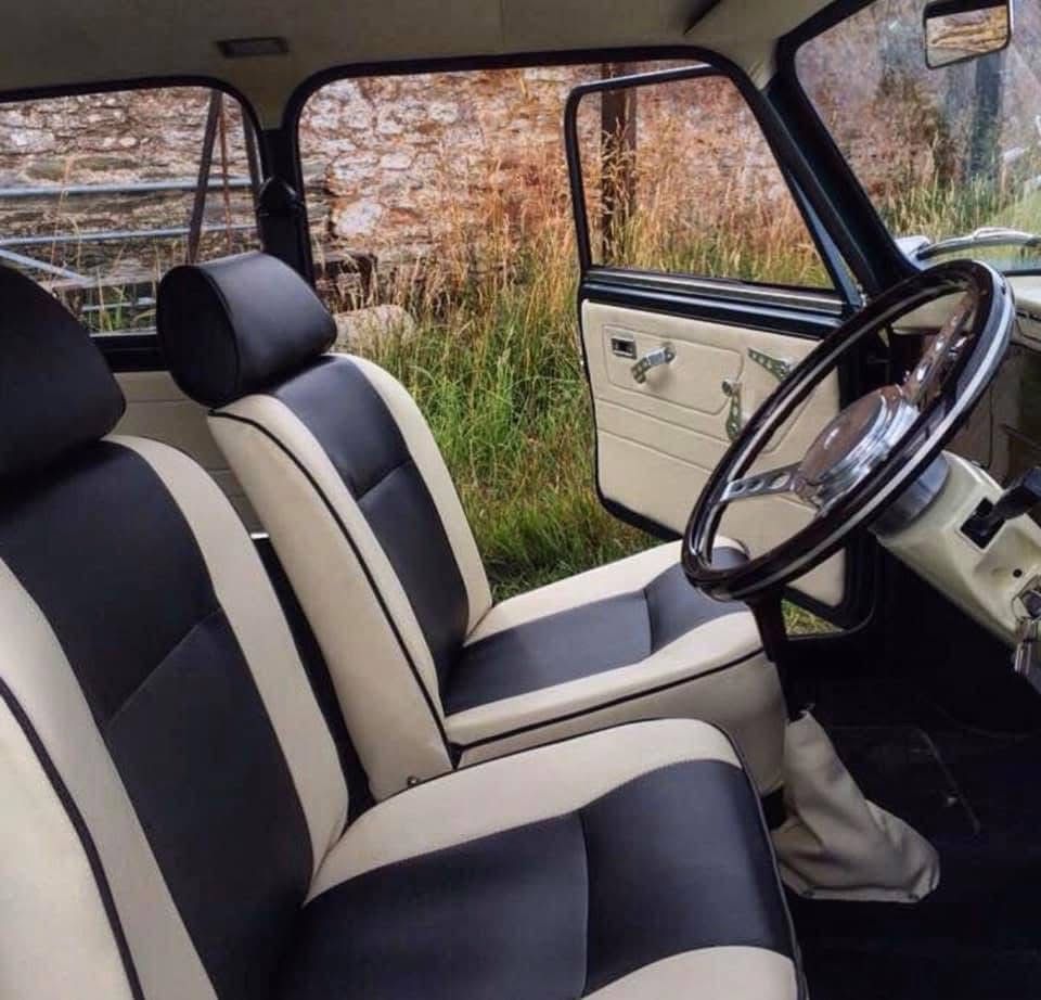 Car and motorhome seats