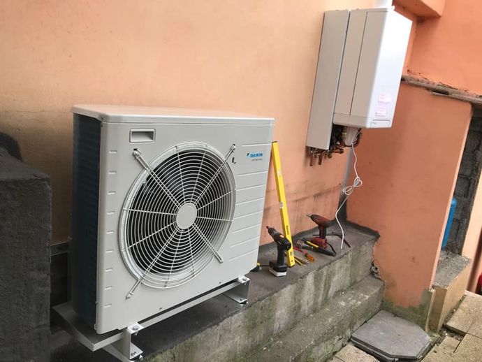 climatizzatore unità esterna 2