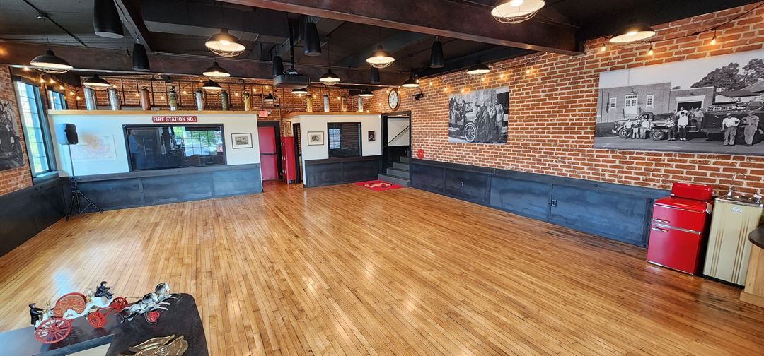 Quick Assembly Room Reserve Your Event