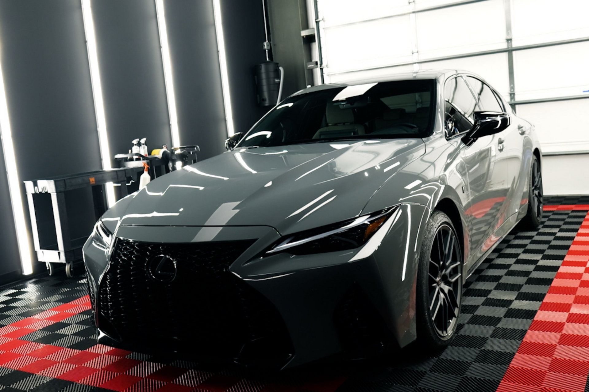 Outstanding benefits of front window tinting