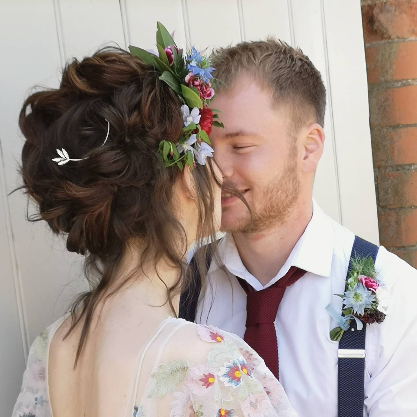 Weeding hair markup