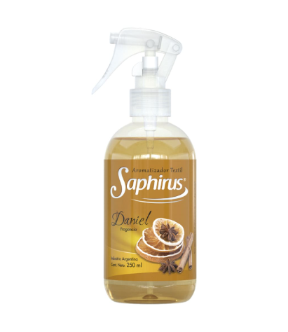 Botella pulverizadora de limpiador Saphius David con líquido ámbar y boquilla blanca.
