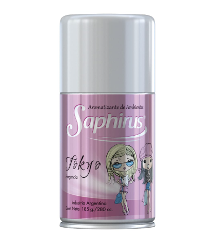 Frasco de esmalte de uñas Saphir rosa y plateado con etiqueta de Tokio y dos personajes ilustrados.
