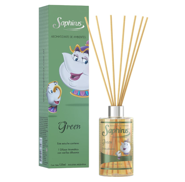 Difusor de varillas Green Saphirus con caja y botella transparente que contiene varillas de madera.