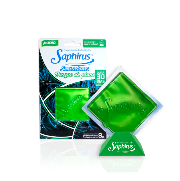Paquete de recambio de ambientador verde Saphirus con dos bolsitas de gel verde sobre fondo blanco.