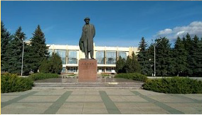 Lenin Monument in Rabnita town