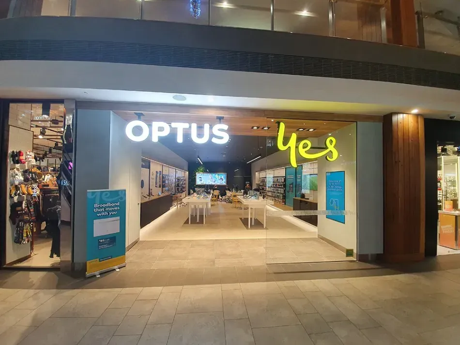 A store called optus is located in a mall