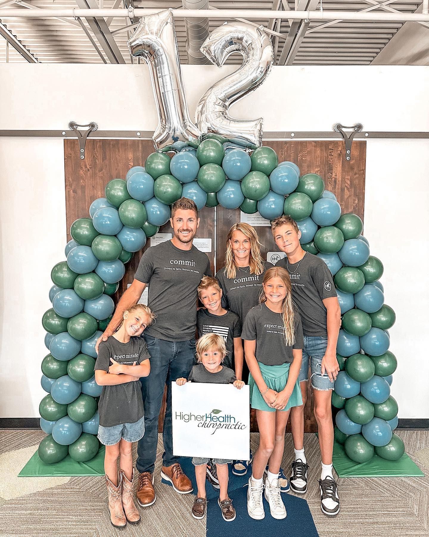 balloon arch in west Michigan