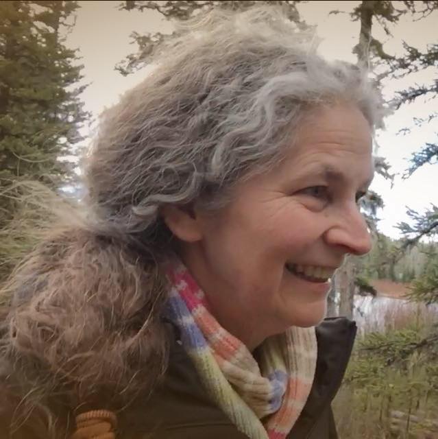  Nicola Finch 