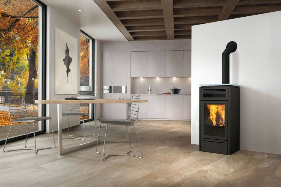 stufa a legna di design