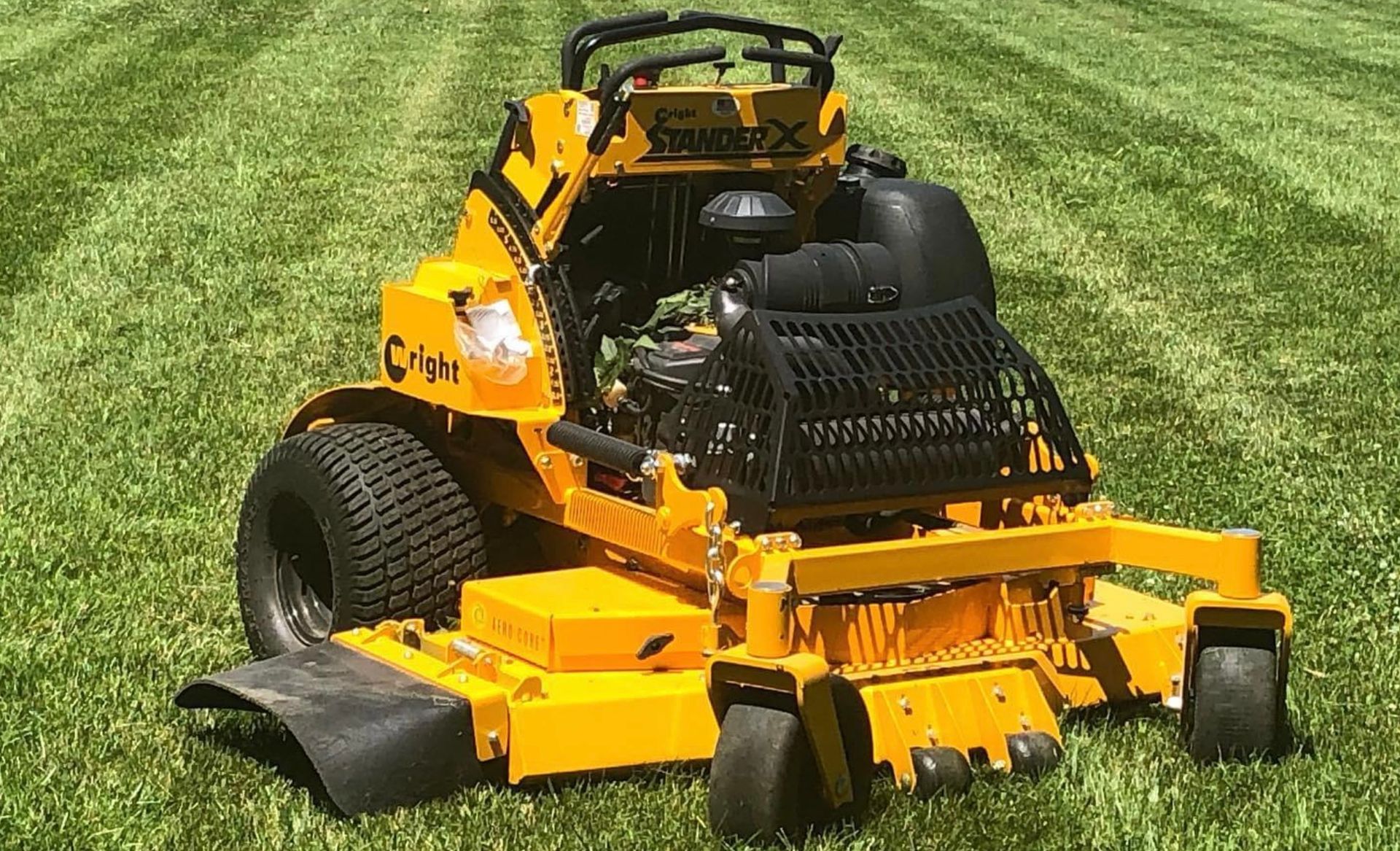 Freedom Lawn Care Services near Shawnee, Kansas