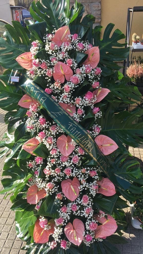 copricassa di fiori freschi