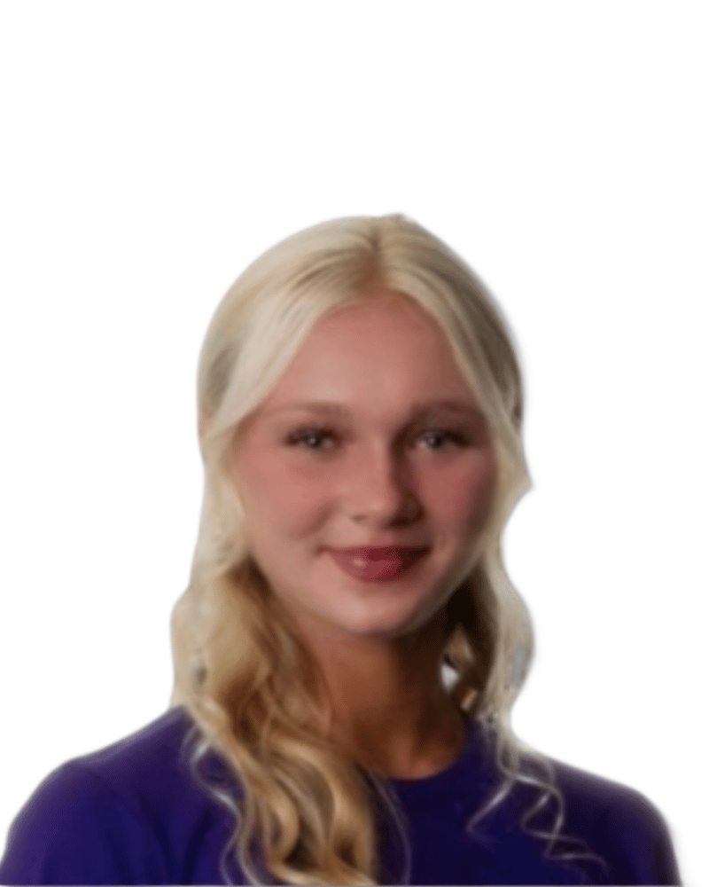 Gracie, event dancer posing for a portrait picture.